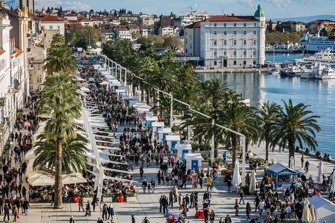 Split Quest Experience: Discover the City - Crowd-smart walking: why the route design helps