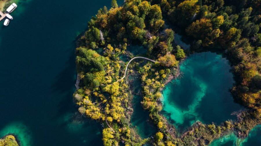 Split: Self-Guided Plitvice Lakes Day Tour with Boat Ride - Key highlights worth getting excited about