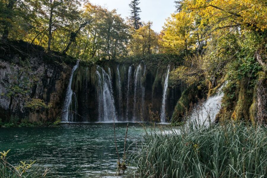 Split: Self-Guided Plitvice Lakes Day Tour with Boat Ride - Practical tips that keep the day stress-free