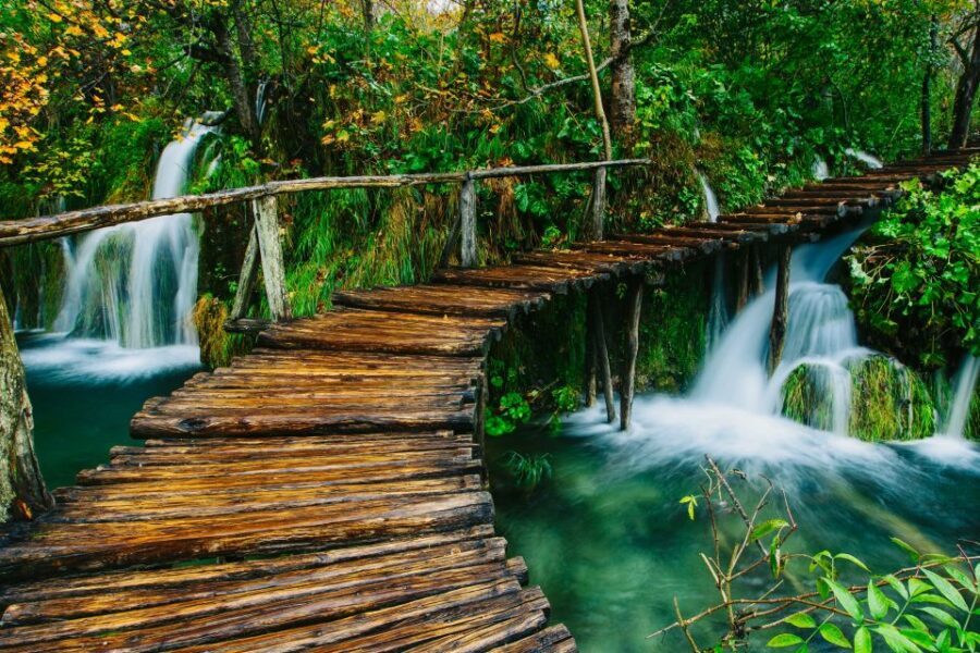 Split: Transfer to Zagreb with Plitvice Lakes Entry Tickets - Quick Take: Why This Split–Zagreb Day Works
