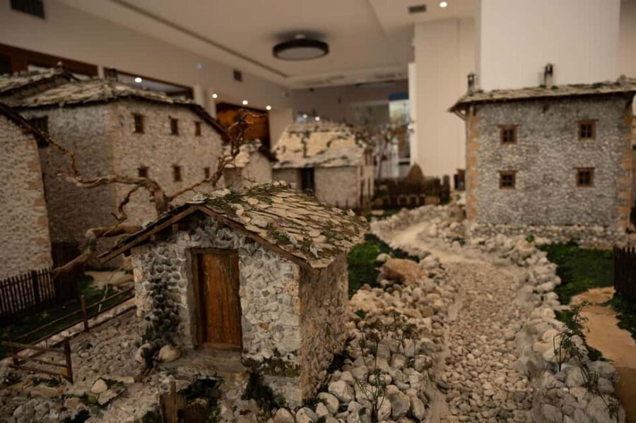 Split/Trogir: Mostar and Medjugorje Tour with Wine Tasting - Key Points Before You Go