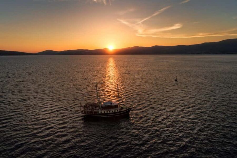 Split:Sunset Cruise with Live Music - Watching Sunset Over Split: City Beaches, Golden Light, and a Deck Full of Music
