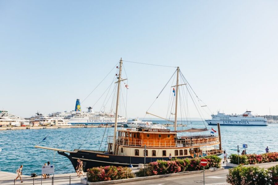 Split:Sunset Cruise with Live Music - Price and Value: Why $81 Can Make Sense (When You Factor in the Bar)