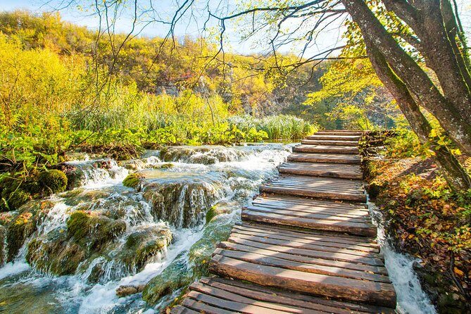 Transfer from Split to Zagreb with Entry Ticket to Plitvice Lakes - The 12-hour rhythm: where the time really goes