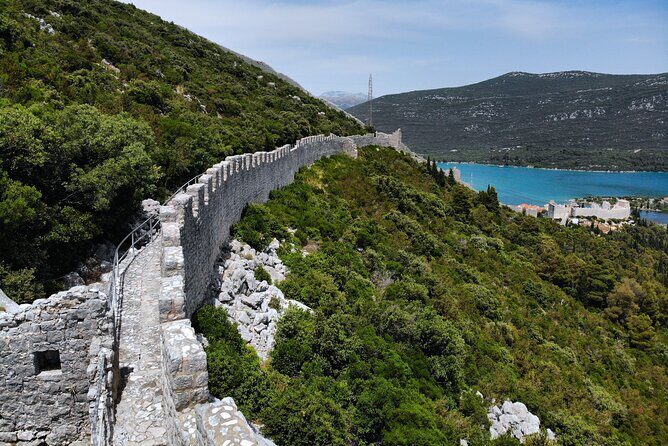 Transfer Split to Dubrovnik with Sightseeing in Ston Town - Walls of Ston: the big defensive structure in about 30 minutes
