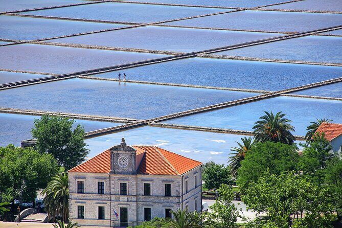 Transfer Split to Dubrovnik with Sightseeing in Ston Town - Mali Ston seaside promenade: Bota and the medieval salt-storage feel