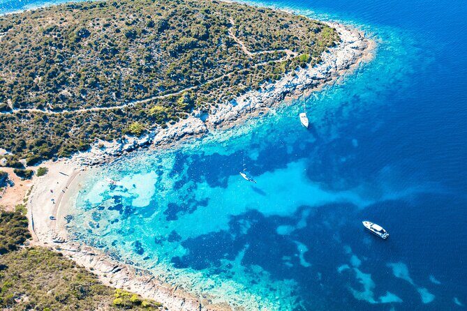 VIS Island (Mamma Mia Island) PRIVATE TOUR - Price and Value: Is $1,429.70 Fair for a Group Up to 10?