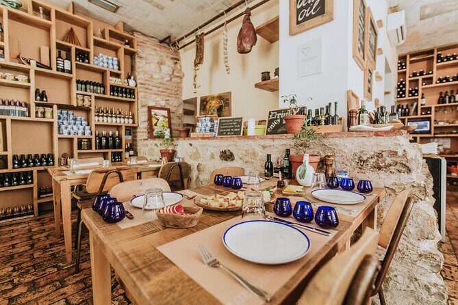 Wine Tasting in the Diocletian’s Palace - The Wines and Snacks: How Dalmatian Pairing Gets You Thinking