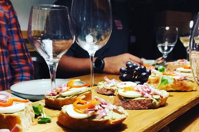 Zinfandel Wine Tasting & Storytelling with Dalmatian Food - Should You Book This Kaštela Zinfandel Experience?
